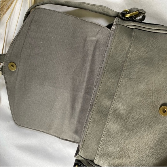 Chic gray Leather Crossbody Bag Merona - Picture 7 of 12